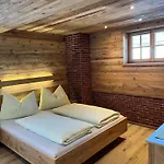 Wirtshaeusl Apartment *