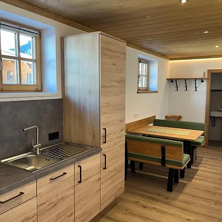 Wirtshaeusl Apartamento *